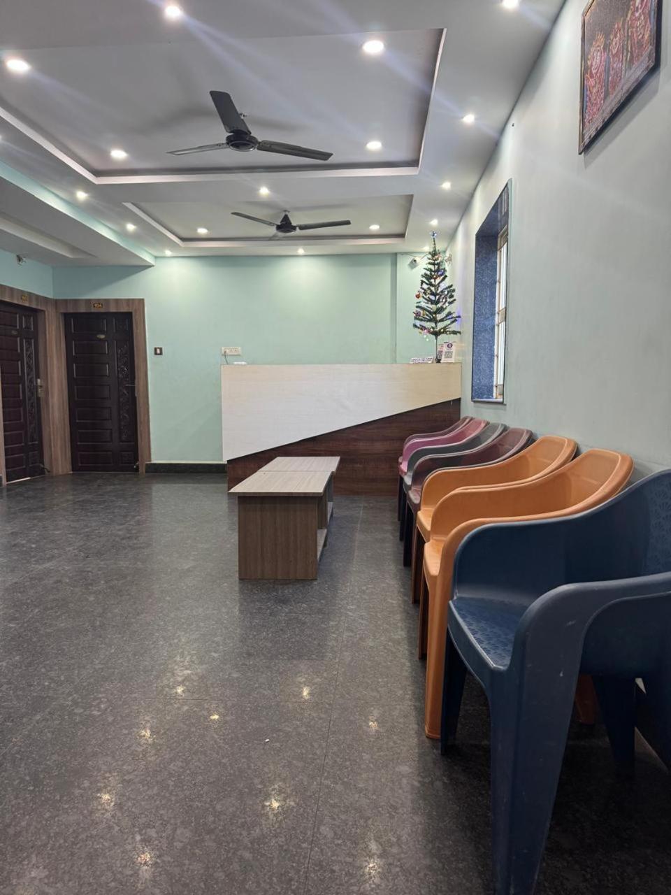 Nityananda Inn Puri Esterno foto